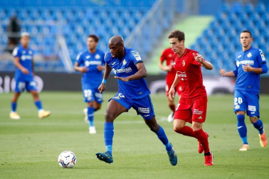 Fotos del partido Getafe-Osasuna en el Coliseum Alfonso Pérez.