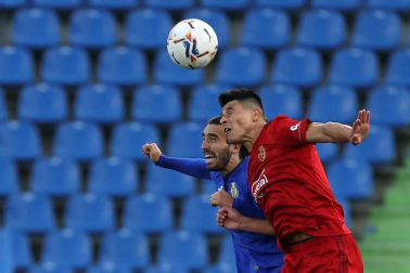 Fotos del partido Getafe-Osasuna en el Coliseum Alfonso Pérez.