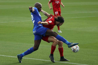 Fotos del partido Getafe-Osasuna en el Coliseum Alfonso Pérez.
