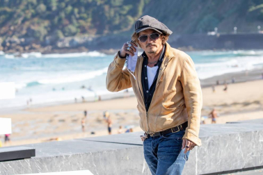 Johnny Depp apadrina en San Sebastián un documental sobre el líder de Pogues