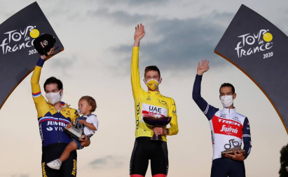 Sam Bennett se ha llevado este domingo en París la 21ª y última etapa del Tour de Francia 2020, en una jornada en la que se entregó el triunfo en la general al joven Tadej Pogacar.