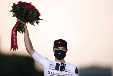 Sam Bennett se ha llevado este domingo en París la 21ª y última etapa del Tour de Francia 2020, en una jornada en la que se entregó el triunfo en la general al joven Tadej Pogacar.