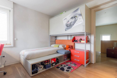 Se vende exclusivo unifamiliar con piscina y jardín para ti y tu familia