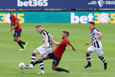 Galería de fotos del primer partido de Osasuna en El Sadar en la temporada 2020-21.