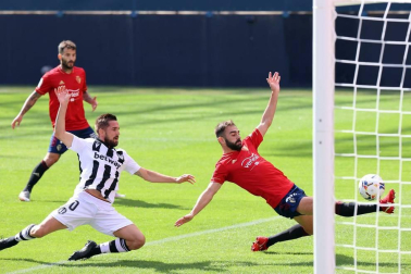Galería de fotos del primer partido de Osasuna en El Sadar en la temporada 2020-21.