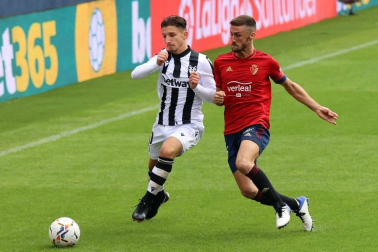 Galería de fotos del primer partido de Osasuna en El Sadar en la temporada 2020-21.