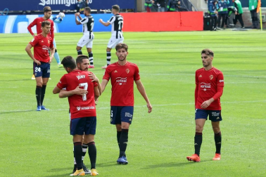 Galería de fotos del primer partido de Osasuna en El Sadar en la temporada 2020-21.