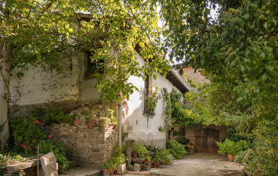 Se vende finca de 1.061 m2 y parcelas de 500