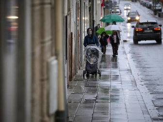 El Gobierno de Navarra, en colaboración con el Ayuntamiento de San Adrián, ha aprobado un paquete de medidas extraordinarias para contener la expansión del COVID-19 en este municipio de algo más de 6.000 habitantes, donde la incidencia acumulada de los últimos 14 días es de 1.399 casos por 100.000 habitantes.