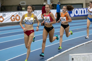Fotos del Campeonato de España Sub 18 de Atletismo de Federaciones Autonómicas celebrado en el estadio Larrabide de Pamplona.