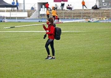 Fotos del Campeonato de España Sub 18 de Atletismo de Federaciones Autonómicas celebrado en el estadio Larrabide de Pamplona.