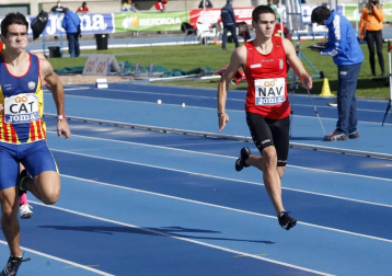 Fotos del Campeonato de España Sub 18 de Atletismo de Federaciones Autonómicas celebrado en el estadio Larrabide de Pamplona.