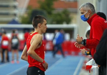 Fotos del Campeonato de España Sub 18 de Atletismo de Federaciones Autonómicas celebrado en el estadio Larrabide de Pamplona.