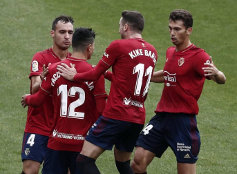 Galería de imágenes del partido disputado este domingo, 4 de octubre, en El Sadar.