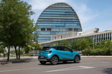 Fotos del nuevo Captur PHEV.