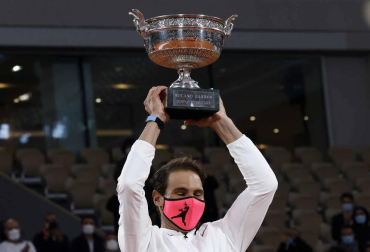 Galería de fotos de la victoria de Rafa Nadal ante Novak Djokovic en Roland Garros. El tenista balear suma su 13º triunfo en París.