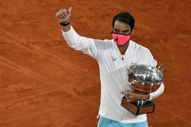 Galería de fotos de la victoria de Rafa Nadal ante Novak Djokovic en Roland Garros. El tenista balear suma su 13º triunfo en París.