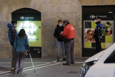 El cierre reduce la afluencia del 'juevintxo'