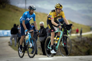 Imágenes de la salida desde Pamplona y del desarrollo de la segunda etapa entre Pamplona y Lekunberri.