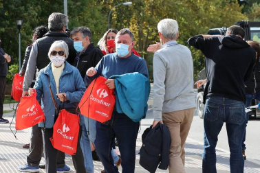 Imágenes de la salida desde Pamplona y del desarrollo de la segunda etapa entre Pamplona y Lekunberri.