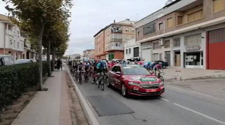 Salida de la tercera etapa de La Vuelta desde Lodosa