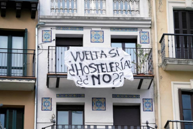 Los navarros viven este jueves la primera jornada de confinamiento perimetral de la Comunidad con cierta normalidad pero con muchas dudas sobre qué pueden hacer o no en esta nueva fase de restricciones, encaminadas a reducir la tasa de contagio de coronavirus.