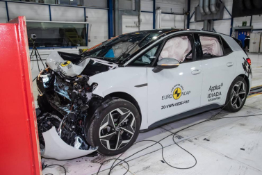 Fotos de la colisión del Volkswagen ID.3 en los test EuroNCAP.
