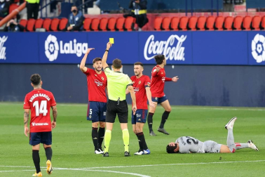 Galería de fotos del partido entre Osasuna y Athletic, que ha terminado con victoria rojilla por 1-0 el día de la celebración del centenario del club.