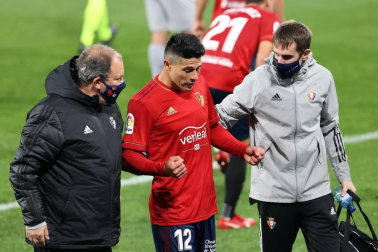 Galería de fotos del partido entre Osasuna y Athletic, que ha terminado con victoria rojilla por 1-0 el día de la celebración del centenario del club.