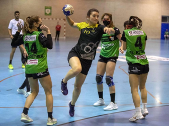 Emocionante choque entre los conjuntos de Villava y Barañáin que se saldó con triunfo de las de casa por un ajustado 26-25.