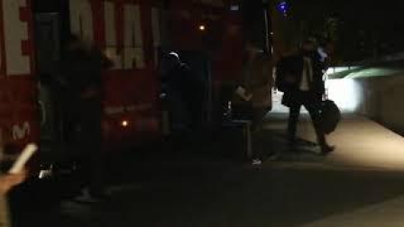 Llegada de los jugadores del Atlético a Pamplona