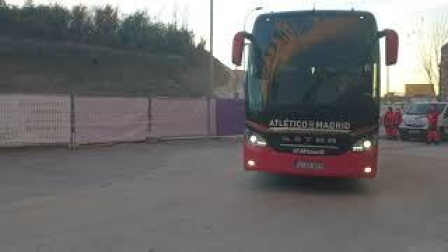 Llegada de los jugadores del Atlético a El Sadar
