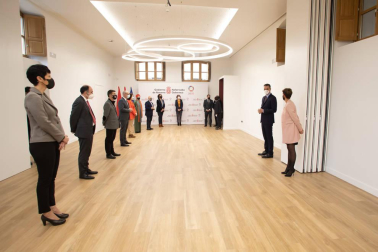 El presidente del Gobierno, Pedro Sánchez, acudió a Pamplona este viernes 13 de noviembre para reunirse con María Chivite y presentar el plan 'España Puede'.