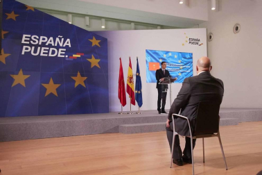 El presidente del Gobierno, Pedro Sánchez, acudió a Pamplona este viernes 13 de noviembre para reunirse con María Chivite y presentar el plan 'España Puede'.