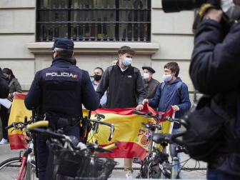 El presidente del Gobierno, Pedro Sánchez, acudió a Pamplona este viernes 13 de noviembre para reunirse con María Chivite y presentar el plan 'España Puede'.