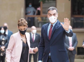 El presidente del Gobierno, Pedro Sánchez, acudió a Pamplona este viernes 13 de noviembre para reunirse con María Chivite y presentar el plan 'España Puede'.