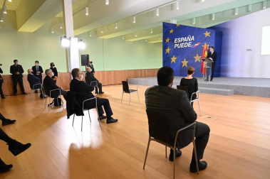 El presidente del Gobierno, Pedro Sánchez, acudió a Pamplona este viernes 13 de noviembre para reunirse con María Chivite y presentar el plan 'España Puede'.