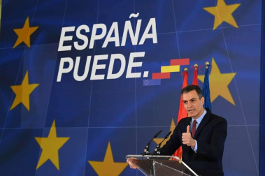 El presidente del Gobierno, Pedro Sánchez, acudió a Pamplona este viernes 13 de noviembre para reunirse con María Chivite y presentar el plan 'España Puede'.