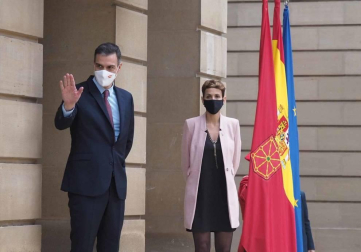 El presidente del Gobierno, Pedro Sánchez, acudió a Pamplona este viernes 13 de noviembre para reunirse con María Chivite y presentar el plan 'España Puede'.