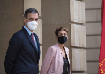 El presidente del Gobierno, Pedro Sánchez, acudió a Pamplona este viernes 13 de noviembre para reunirse con María Chivite y presentar el plan 'España Puede'.