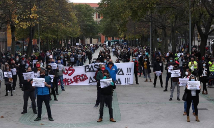 Una manifestación reclama en Pamplona un "rescate inmediato y real" para la hostelería