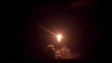 China lanza con éxito su misión a la Luna