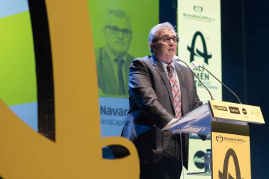 El arguedano Juan Miguel Floristán, ex director general de Florette Ibérica; y las empresas Tutti Pasta (Esquíroz), Gelagri (Milagro), y  Embutidos Goikoa (Sangüesa) recibieron los Premios Alimenta Navarra 2020, en un acto que se celebró en el Teatro Gaztambide de Tudela.