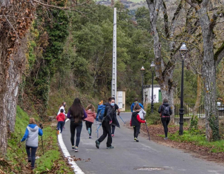 El recurso a los espacios naturales como vía de escape en el año del coronavirus ha llevado a abarrotar algunos puntos de Navarra