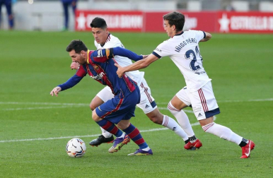 Imágenes del encuentro entre Barcelona y Osasuna, que han ganado los culés por 4-0.