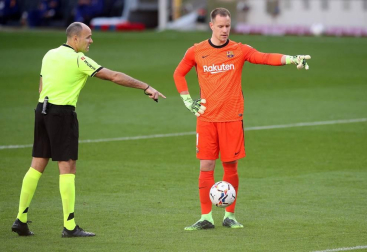 Imágenes del encuentro entre Barcelona y Osasuna, que han ganado los culés por 4-0.