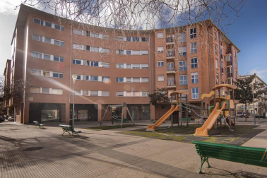 Se vende piso acogedor, para entrar a vivir hoy mismo
