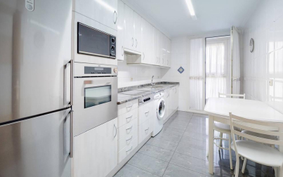 Se vende piso acogedor, para entrar a vivir hoy mismo