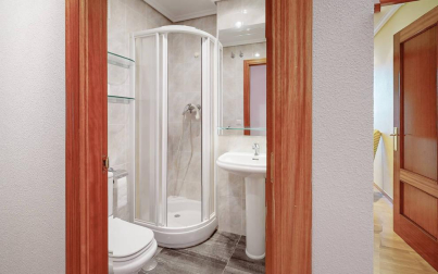 Se vende piso acogedor, para entrar a vivir hoy mismo