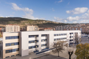 Se vende piso acogedor, para entrar a vivir hoy mismo